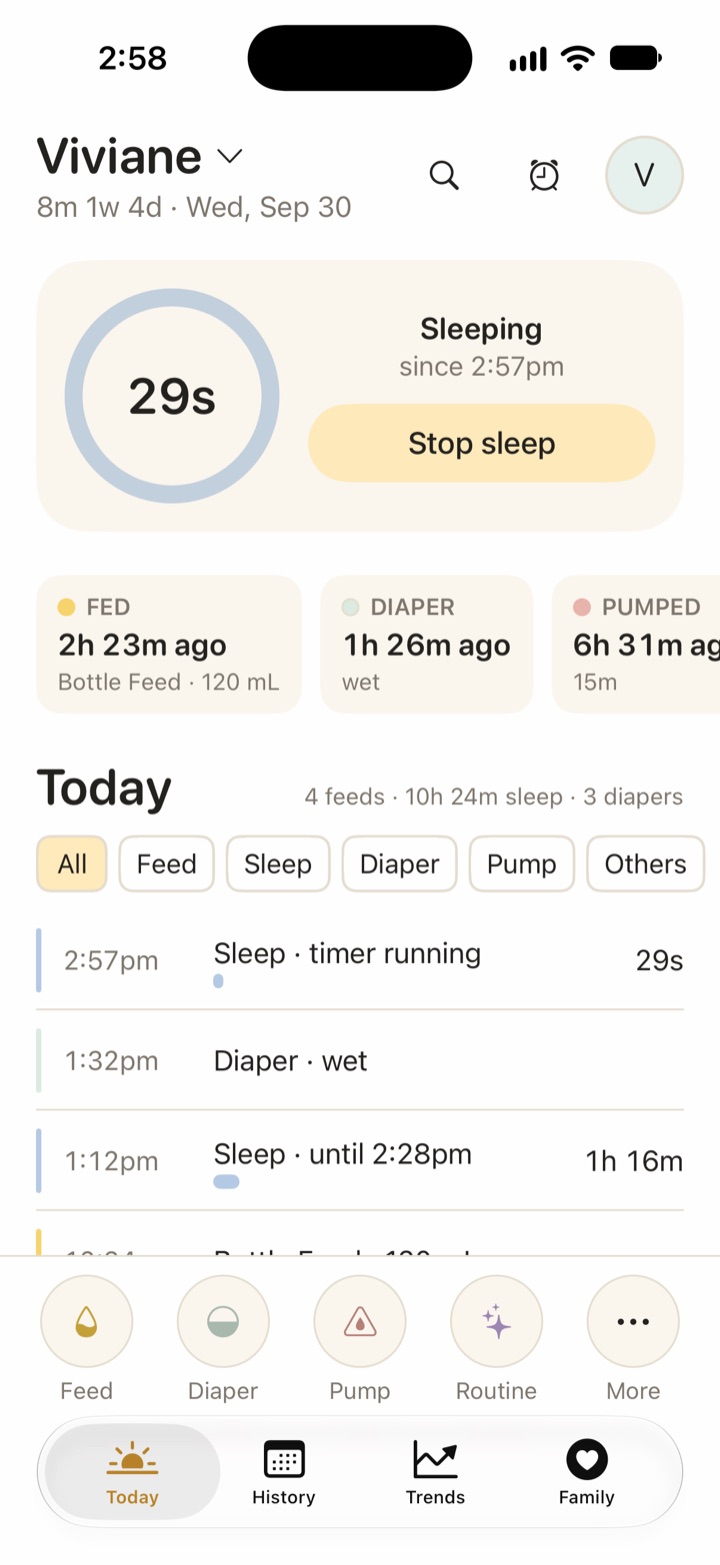Vivi Baby Today screen on the free plan with a running sleep timer, the day list and the quick-log buttons.